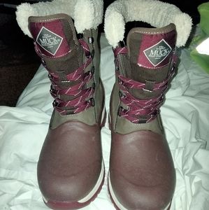 Women's winter boots